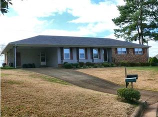 133 Roxie Dr, Florence, AL 35633