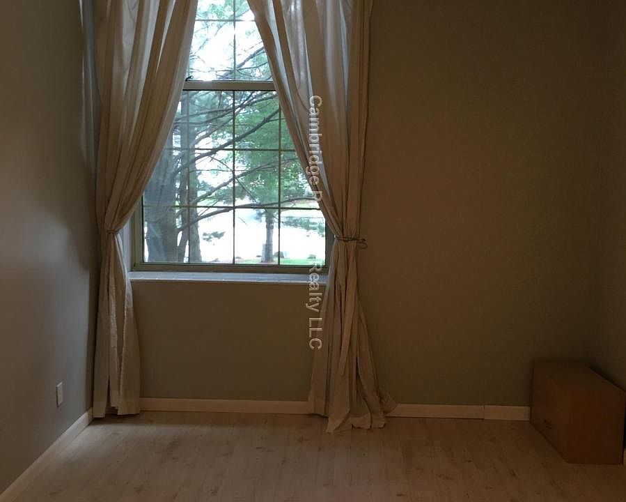 2nd image of 48 Forest St
