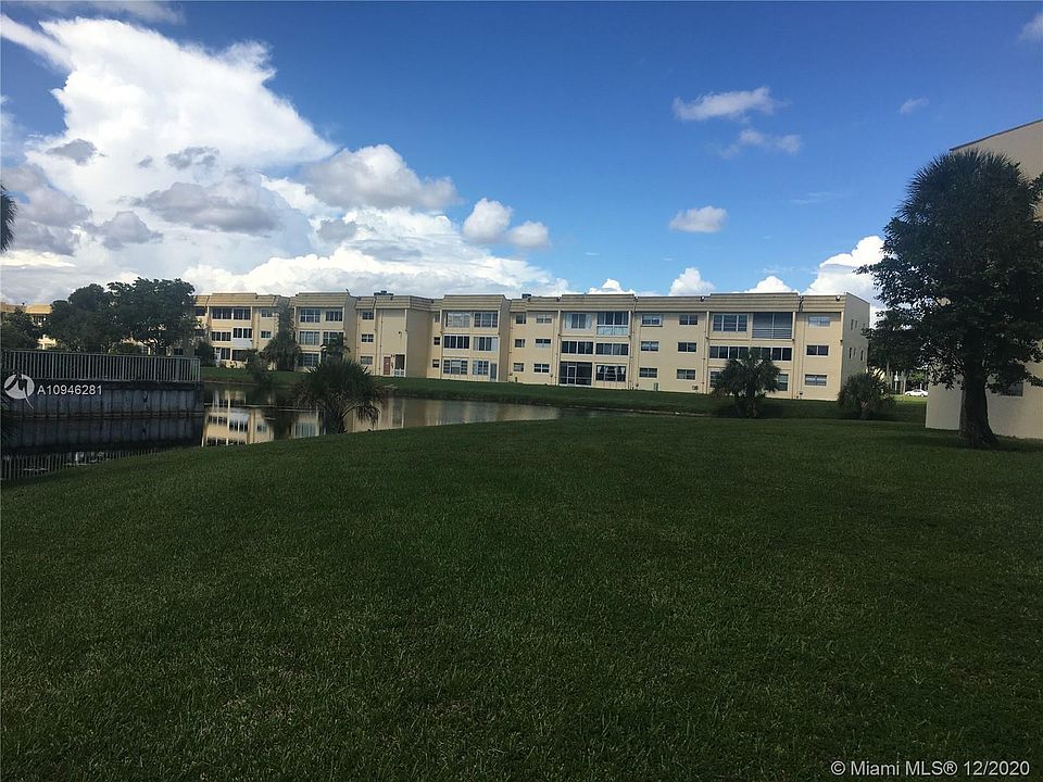 1st image of 8100 Sunrise Lakes Blvd APT 112