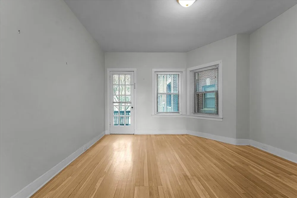 Building Photo - 7411 2nd Ave #D2
