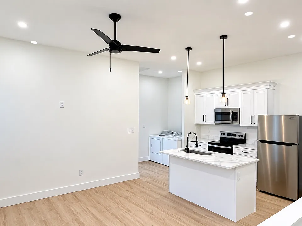 1438 English Ave #B