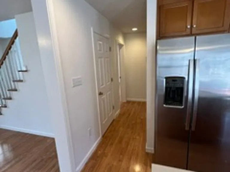 95 Amber Woods Dr — Photo 4