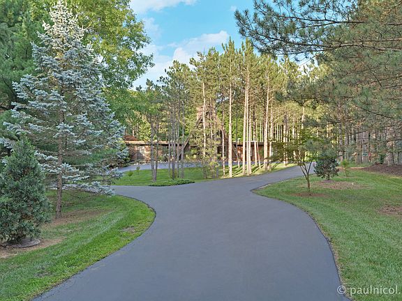 4th image of 20827 S Briarwood Ln
