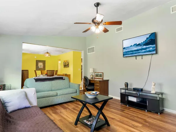 2843 Shady Oak Ln, Orange Park, FL 32073