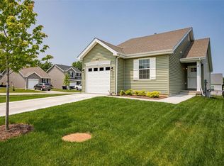 400 Rolling Meadow Dr, Eureka, MO 63025