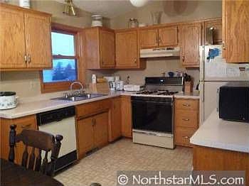 5th image of 6175 Kalland Dr NE