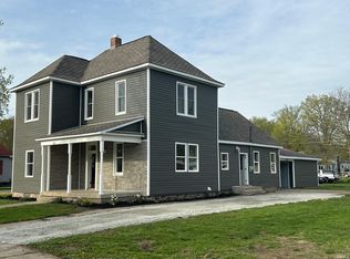 405 N Michigan St, Argos, IN