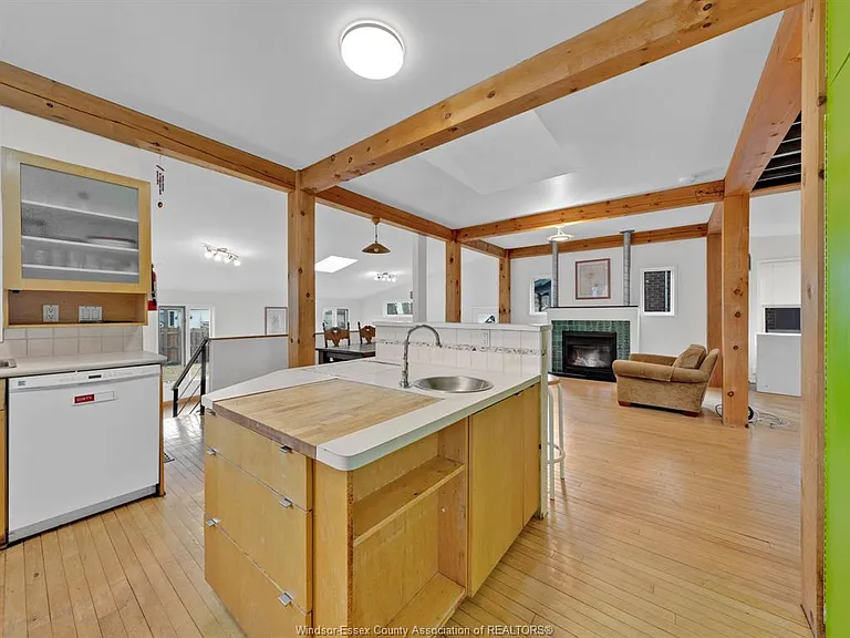 3131 Donnelly St — Photo 17