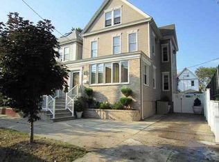 31-33 W 38th St, Bayonne, NJ 07002