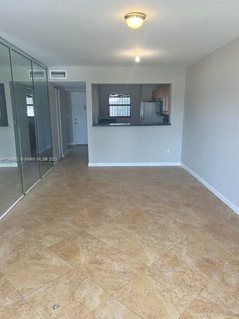 1st image of 852 NE 209th St #206-38