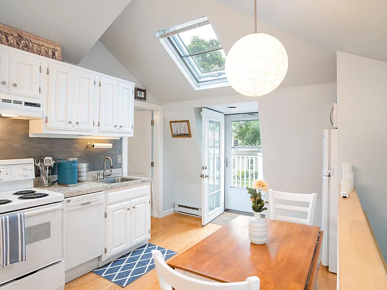 177 Shore Rd #2 — Photo 8