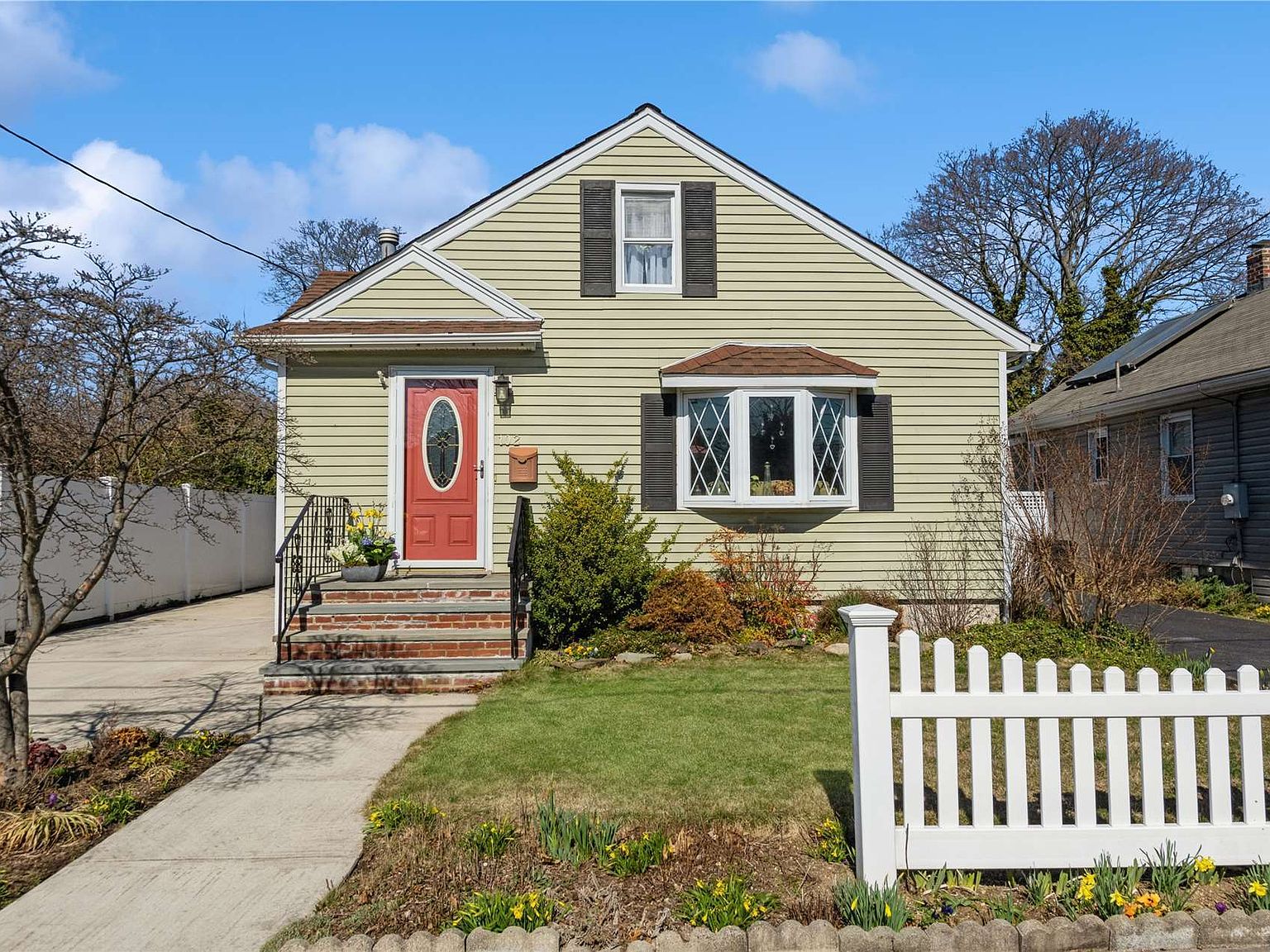 102 Ampel Avenue, North Bellmore, NY 11710 Zillow