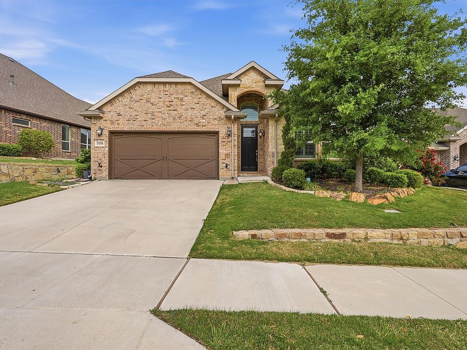 1st image of 15204 Holly Bay Ct