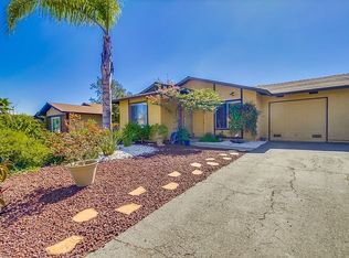 4555 Beverly Glen Dr, Oceanside, CA 92056