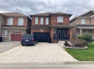 30 Armstrong Cres, Bradford West Gwillimbury, ON L3Z 0L1