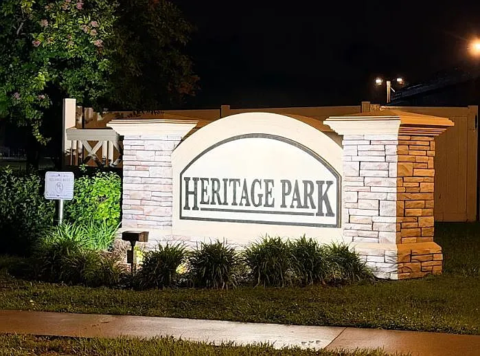 216 Heritage Park Ln — Photo 1