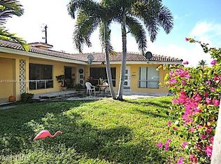 2724 NE 32nd St, Fort Lauderdale, FL 33306