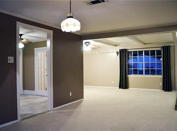 5th image of 2605 Patricia Ln