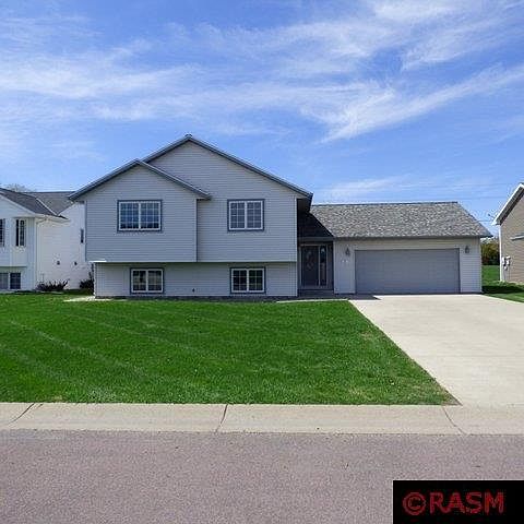 1st image of 228 Maverick Dr