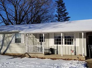 106 Fairview Ct, Fairwater, WI 53931