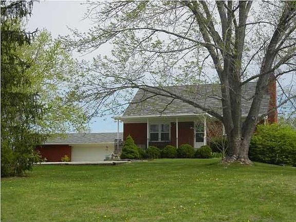 3rd image of 6701 Payton Ln