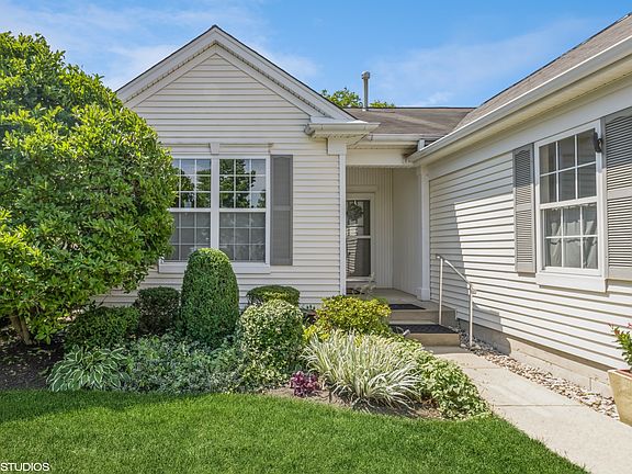 3rd image of 13477 Wildwood Ln