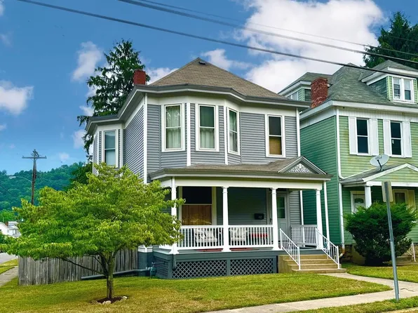 132 Edgington Lane, Wheeling, WV 26003