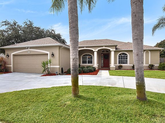 3rd image of 1822 Abbeyridge Dr