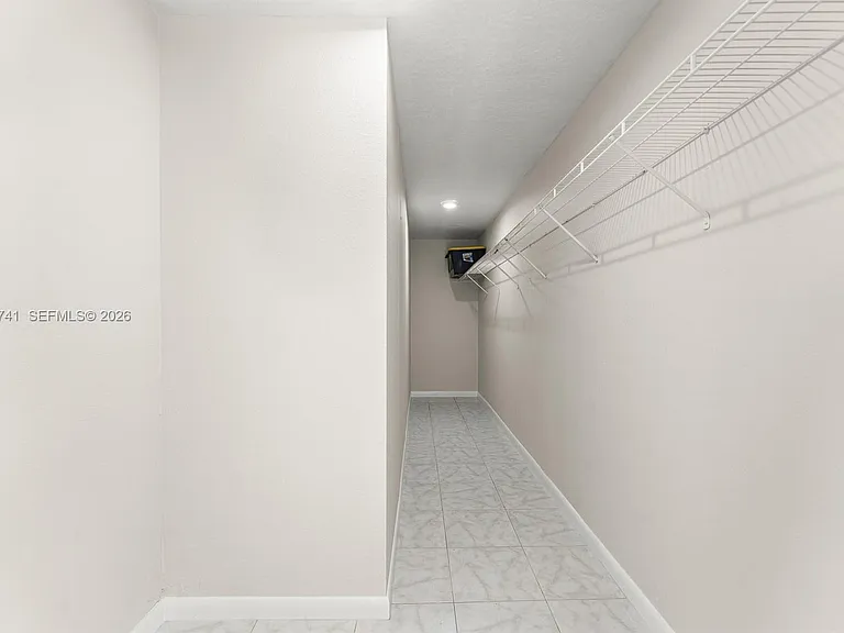 18055 W Sycamore Dr — Photo 8