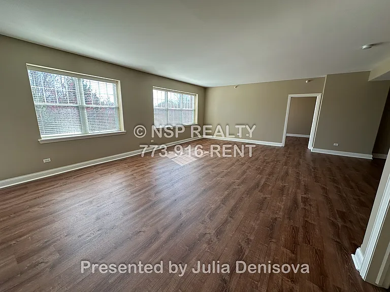 2-20 Itasca Pl #420 — Photo 16