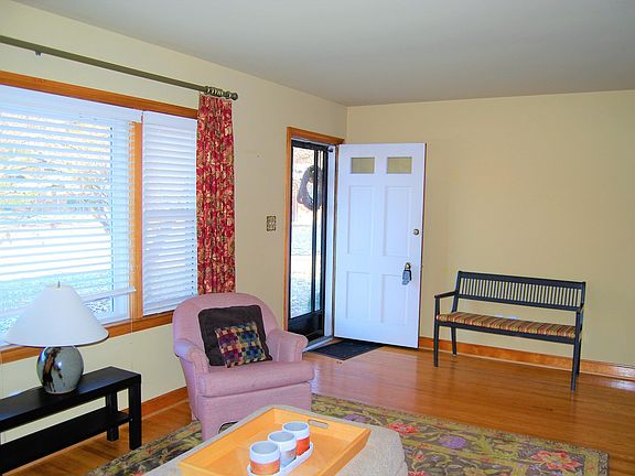 4th image of 3510 Deibel Way