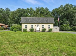 17 Revere Cir, Greenfield, MA 01301