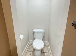 830 Parent Ave, Windsor, ON N9A 2E1