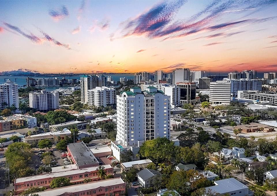 1st image of 505 S ORANGE AVENUE #903