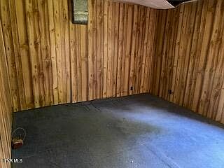 3rd image of 242 Rambling Ln
