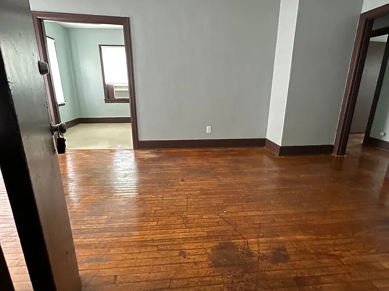 703 S Kentucky Ave — Photo 10