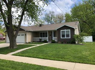 1314 N Jackson St, Litchfield, IL 62056