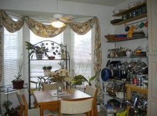 12 Clearbrook Ln, Flemington, NJ 08822