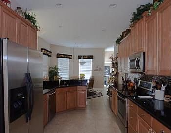 4th image of 2878 Grazeland Dr