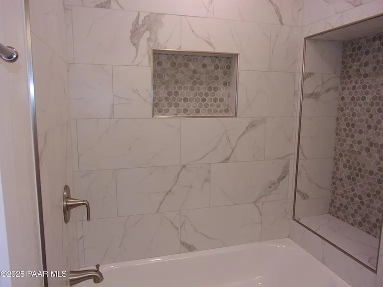 5280 E Diamond Dr #C — Photo 7
