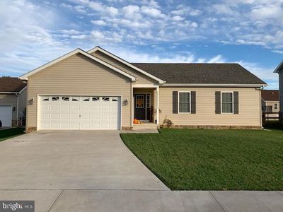 19 Aylesbury Ln, Martinsburg, WV, 25403