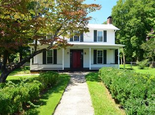 710 N Main Ave, Newton, NC 28658