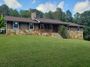 1726 Four Notch Rd, Carrollton, GA 30116