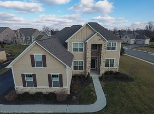 5703 Delano Ave, Lewis Center, OH 43035