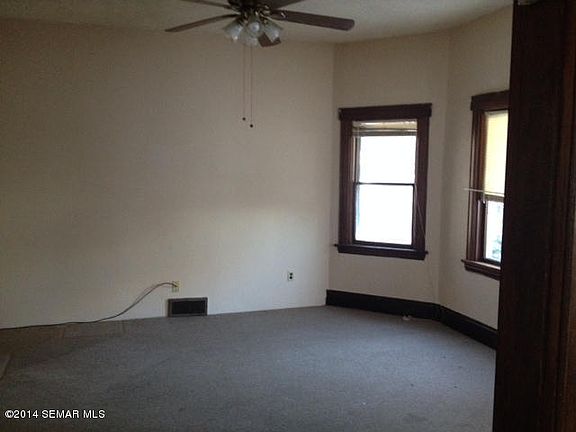 5th image of 425 Ulstad Ave