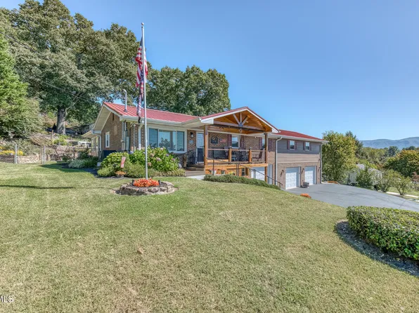 252 Crockett St, Bluff City, TN 37618
