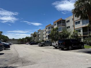 4042 NW 19th St #402, Fort Lauderdale, FL 33313