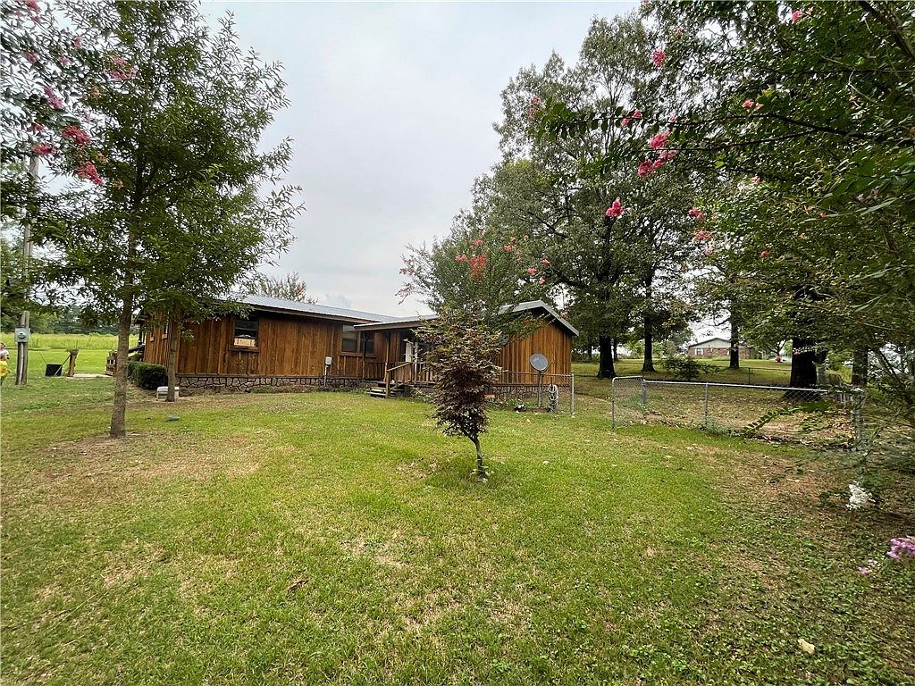 1995 Old Military Rd, Broken Bow, OK 74728 | Zillow