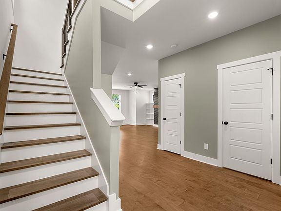 2nd image of 107A Sarver Ave