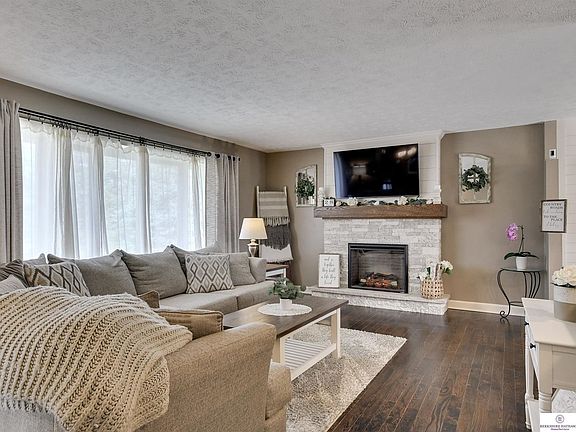 5th image of 807 Matthies Dr